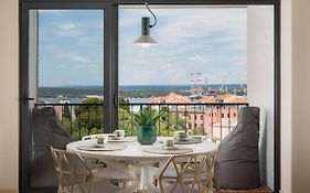 Luxury Apartment Bianco
